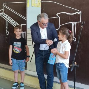 Poetski bal za male i velike